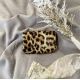 PORTE MONNAIE EN CUIR LEOPARD 